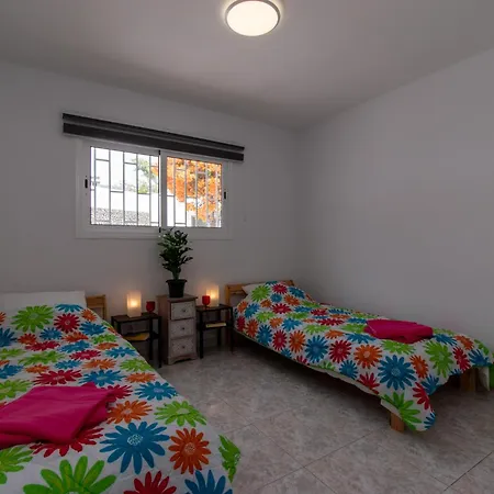 La Florida Tranquil 3 Bedroom *