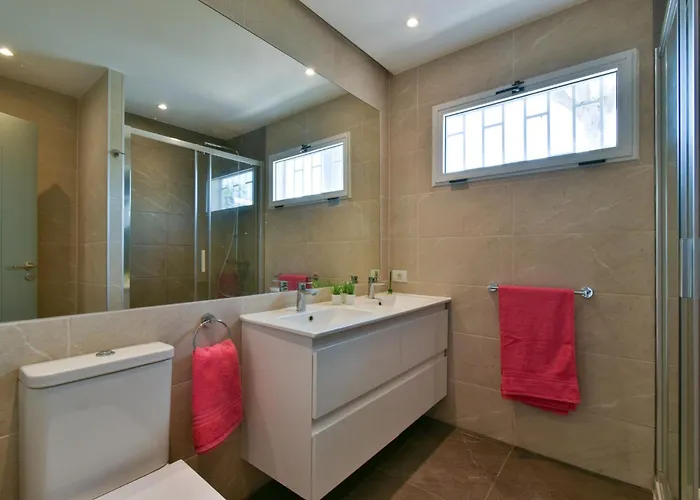 La Florida Tranquil 3 Bedroom Villa *