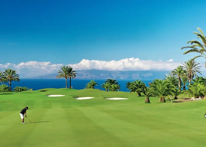 La Florida Tranquil 3 Bedroom