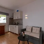 La Florida Tranquil 3 Bedroom *
